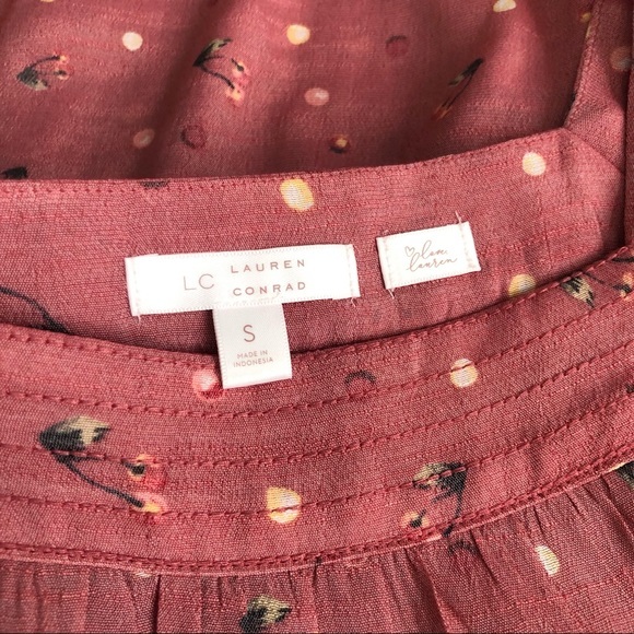 [Lauren Conrad] Cherry Print Square Neck Balloon Pleat Detail Sleeve Top - Picture 3 of 10